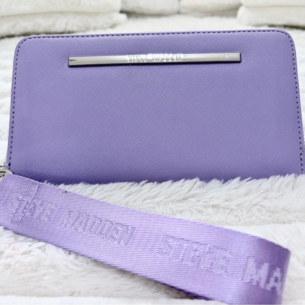 Steve Madden Violet Wristlet Wallet with Strap